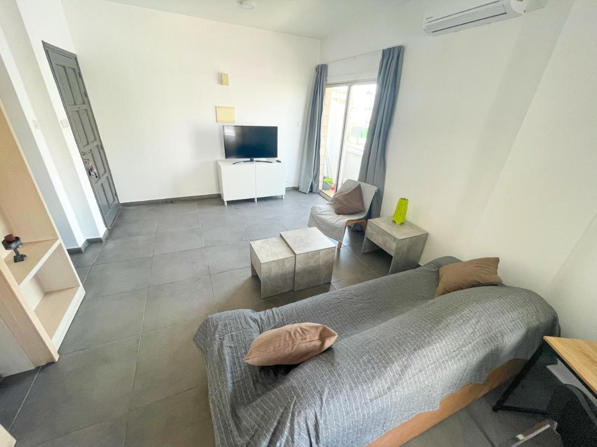 High Speed Holiday Apartment Λάρνακα Εξωτερικό φωτογραφία